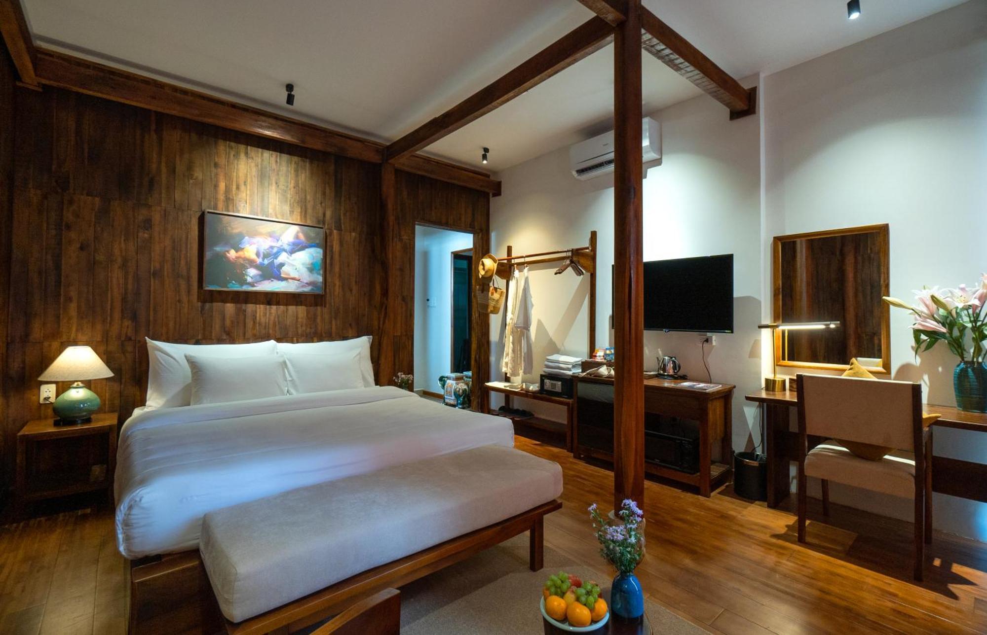 Nexus House Lang Bao Chi *