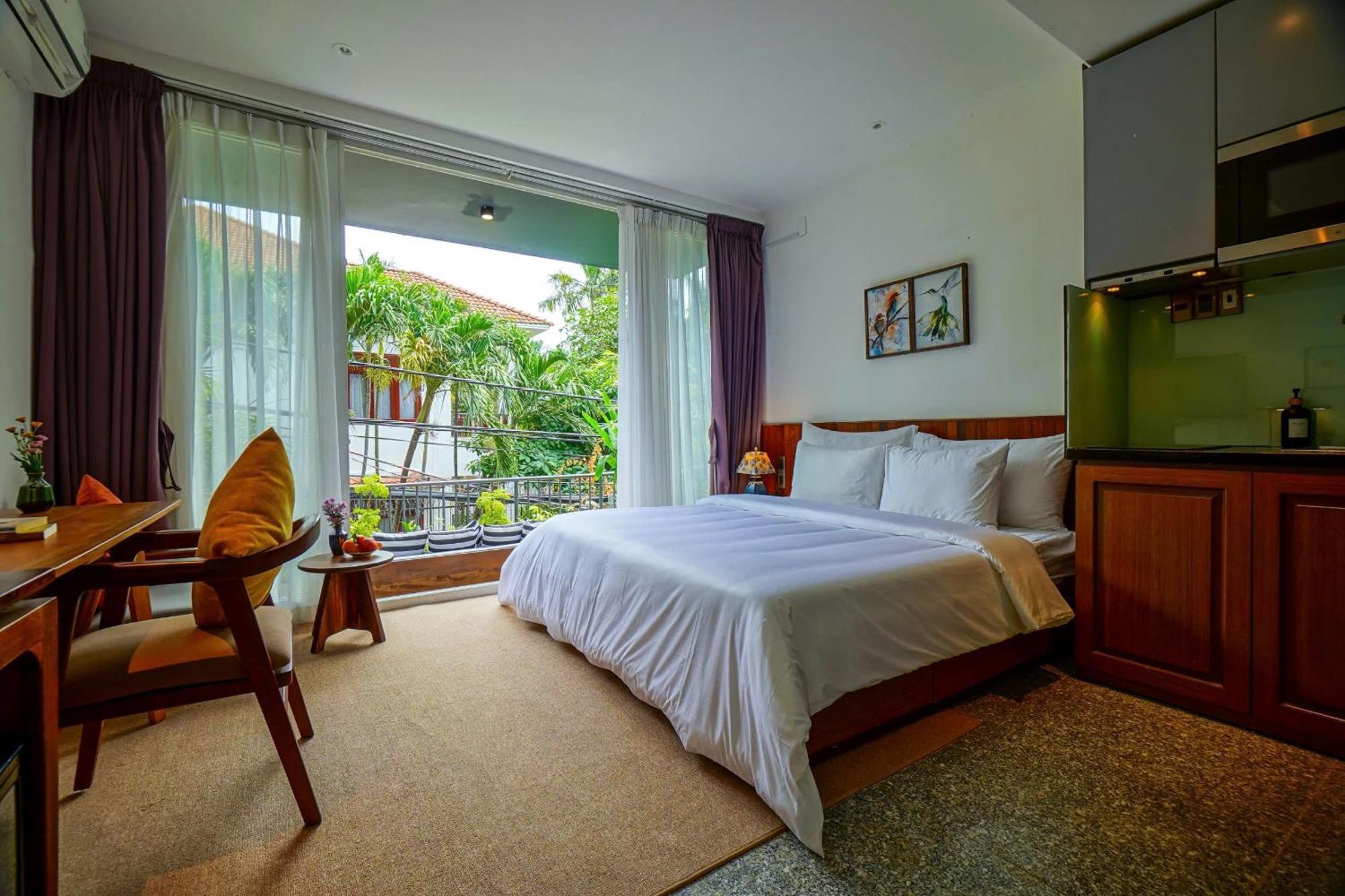 Hotel Nexus House Lang Bao Chi 4*