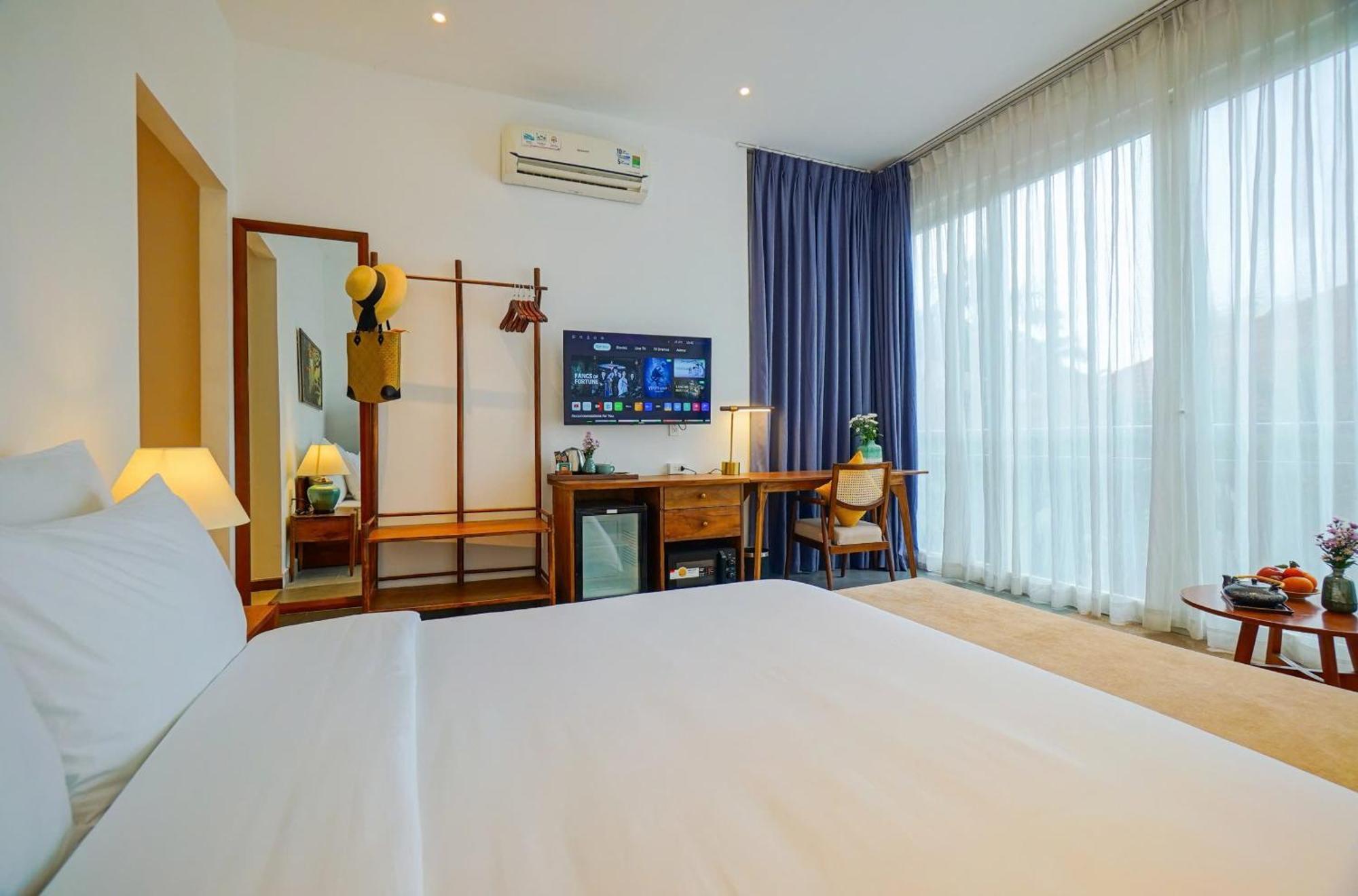 Nexus House Lang Bao Chi Hotel 4*