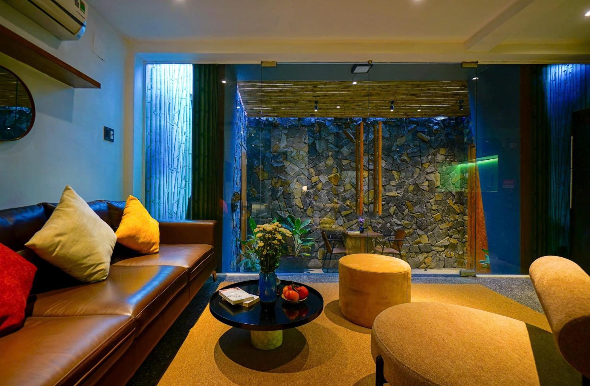 Nexus House Lang Bao Chi Hotel