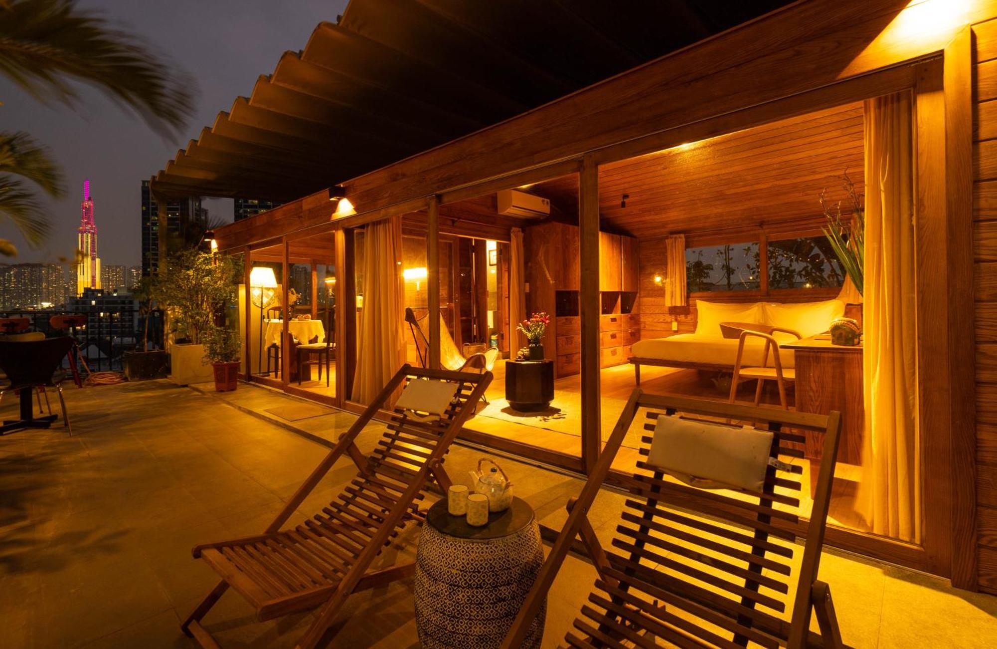 Hotel Nexus House Lang Bao Chi 4*